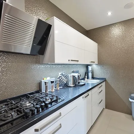 Apartamento Comfort Letna *